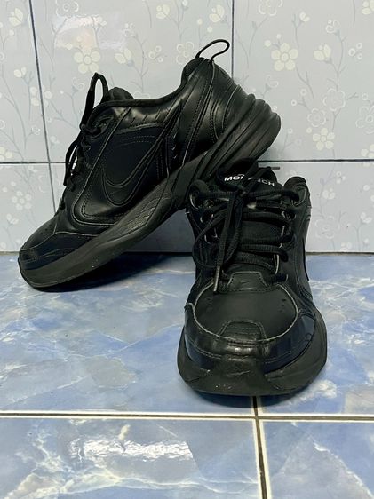 Nike AIR MONARCH ดําล้วน เบอร์ 43 ยาว 27.5 cm รวมส่ง