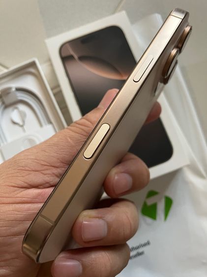 ขาย Iphone 16 Pro256ศูนย์ไทย รูปที่ 2