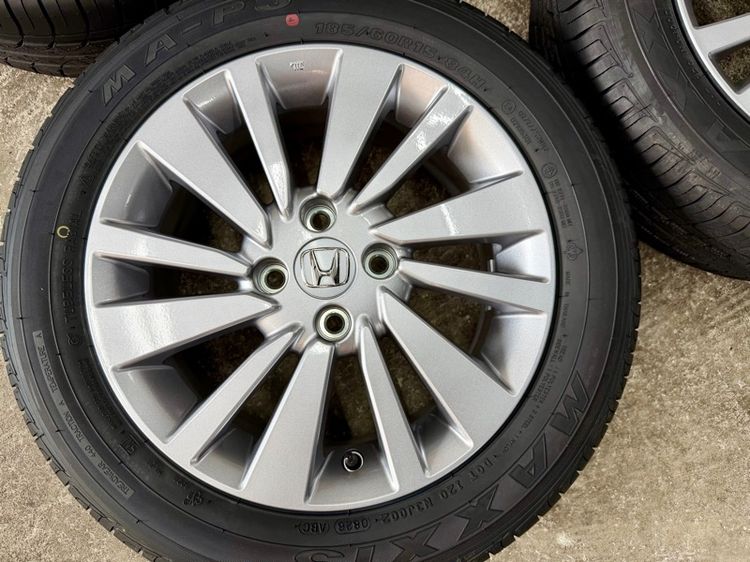 ล้อแม็ก HONDA CITY ขอบ 15” ถอดป้ายแดง ยาง MAXXIS 185-60R15 ปี 26 สีเส้นตุ่มหน้ายางยังอยู่ครบ รูปที่ 5