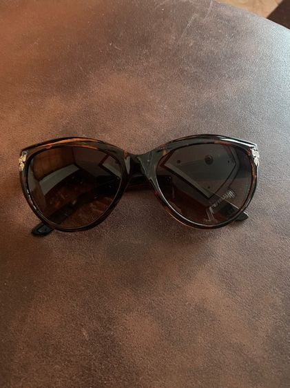 แว่นกันแดด กัน UV 