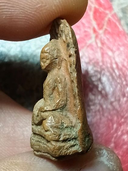 พระรอดมหาวัน รูปที่ 4