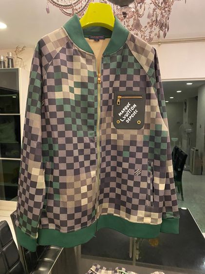 หลุยส์วิตตอง damier เสื้อและกางเกง สภาพใหม่เอี่ยม  รูปที่ 6