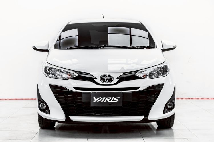 Toyota Yaris 2018 1.2 E Sedan เบนซิน ไม่ติดแก๊ส เกียร์อัตโนมัติ ขาว รูปที่ 4
