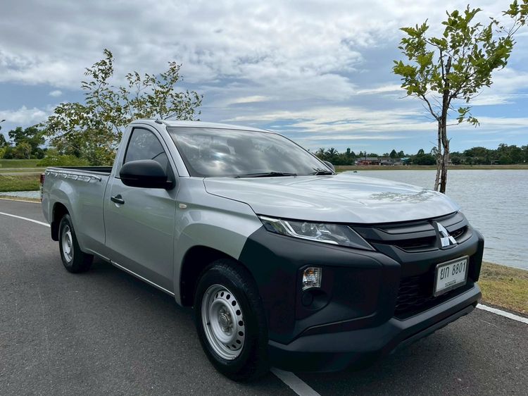 Mitsubishi Triton 2022 2.5 GL Pickup ดีเซล ไม่ติดแก๊ส เกียร์ธรรมดา เทา รูปที่ 2