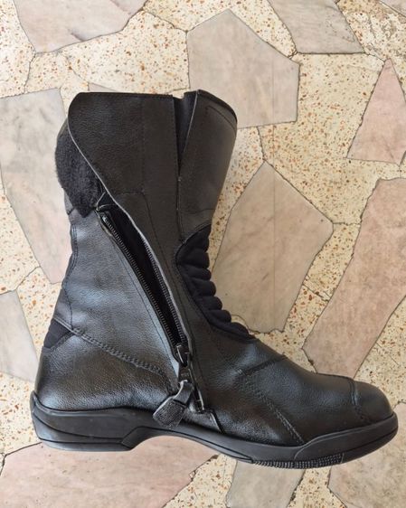 ขายรองเท้าบูท DIADORA  รูปที่ 4