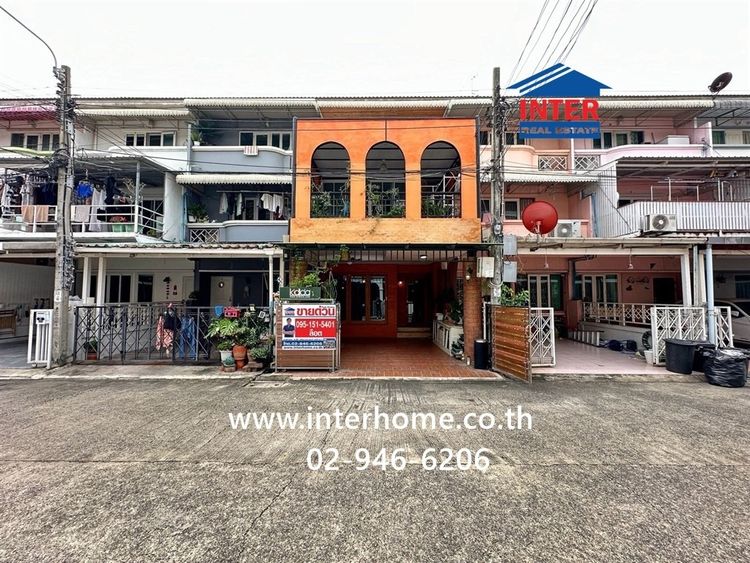 ทาวน์เฮ้าส์ 3 ชั้น 21.2 ตร.ว. หมู่บ้านสวนธนพาร์ค แกลเลอรี่ รัตนาธิเบศร์ ซอยรัตนาธิเบศร์28 ถนนรัตนาธิเบศร์ ถนนติวานนท์ ถนนเลี่ยงเมืองนนทบุรี 