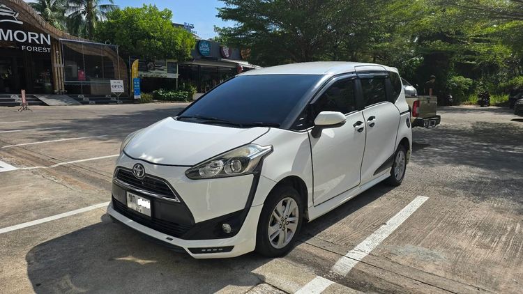 Toyota Sienta 2018 1.5 G Utility-car เบนซิน ไม่ติดแก๊ส เกียร์อัตโนมัติ ขาว รูปที่ 2