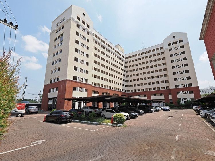 ขายคอนโด รีโนเวทใหม่ พร้อมอยู่ รัชดา เทอเรส พหลโยธิน 24