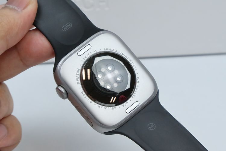 Apple Watch Series 11 46mm GPS+Cellular (Space Gray Black Sport Band) - ID26040021 รูปที่ 7