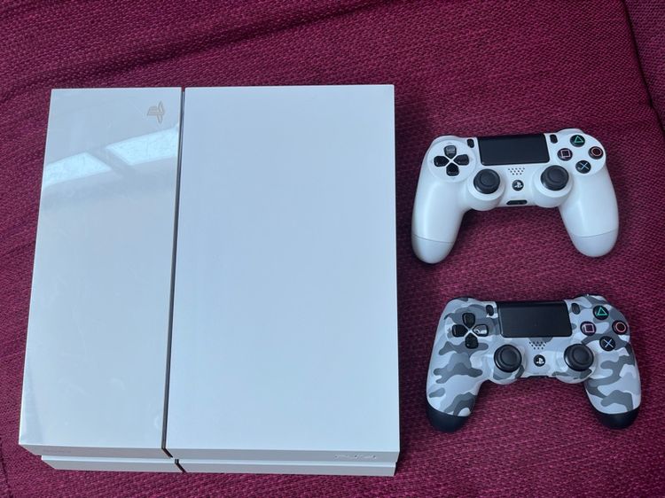 PS4 fat (glacier white) รูปที่ 2