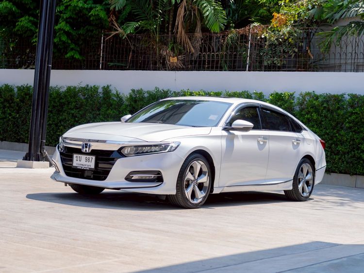 Honda Accord 2021 2.0 e:HEV Tech Sedan ไฮบริด ไม่ติดแก๊ส เกียร์อัตโนมัติ ขาว รูปที่ 3
