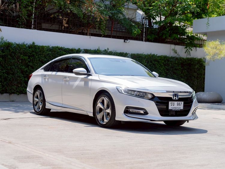Honda Accord 2021 2.0 e:HEV Tech Sedan ไฮบริด ไม่ติดแก๊ส เกียร์อัตโนมัติ ขาว