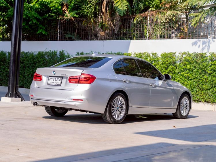 BMW Series 3 2019 320d Sedan ดีเซล ไม่ติดแก๊ส เกียร์อัตโนมัติ เทา รูปที่ 4