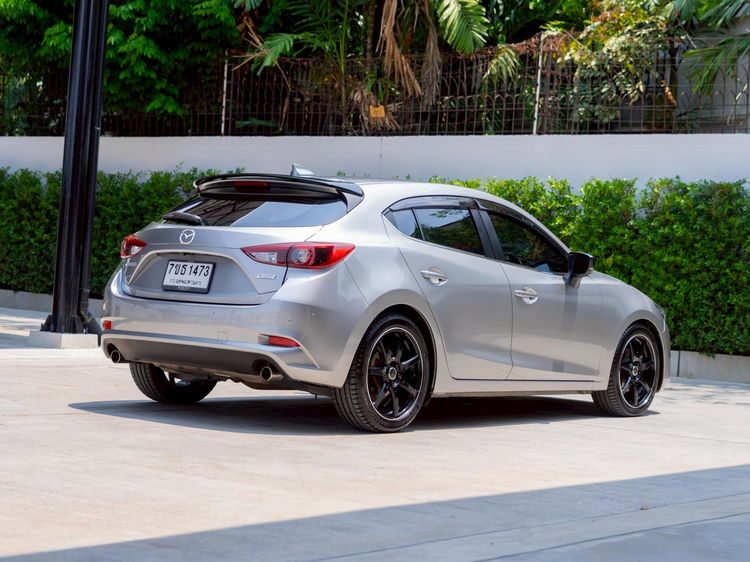 Mazda Mazda3 2017 2.0 SP Sports Sedan เบนซิน ไม่ติดแก๊ส เกียร์อัตโนมัติ เงิน รูปที่ 4