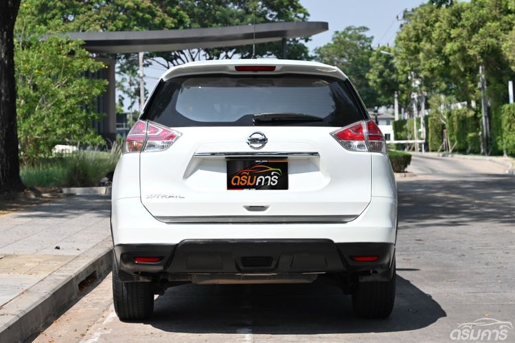 Nissan X-Trail 2015 2.0 E Utility-car เบนซิน ไม่ติดแก๊ส เกียร์อัตโนมัติ ขาว รูปที่ 4