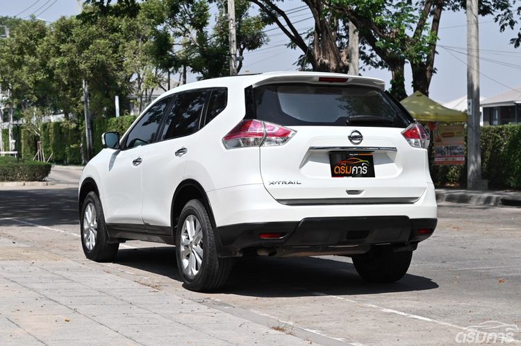Nissan X-Trail 2015 2.0 E Utility-car เบนซิน ไม่ติดแก๊ส เกียร์อัตโนมัติ ขาว รูปที่ 3