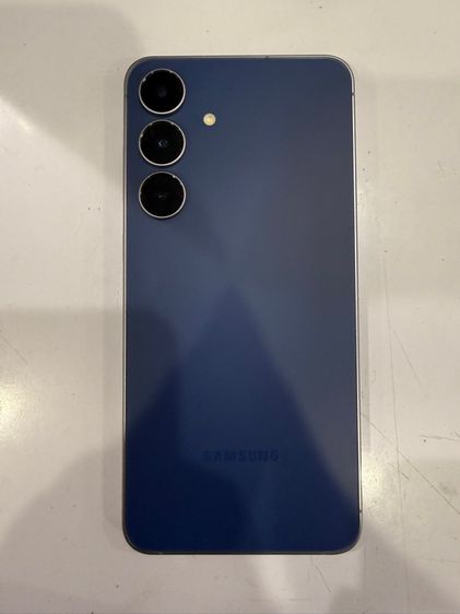 Samsung S25fe สีnavy ram8gb rom128gb สภาพใหม่ ไม่มีรอย ประกันเหลือถึงตุลาคม