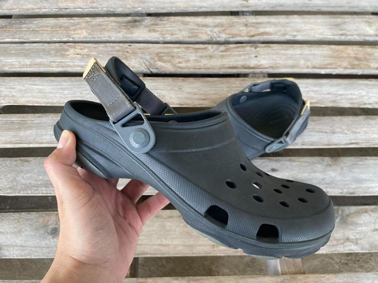 รองเท้า Crocs classic all terrain clog รูปที่ 2