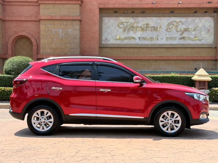MG ZS 2018 1.5 D Utility-car เบนซิน เกียร์อัตโนมัติ แดง รูปที่ 3