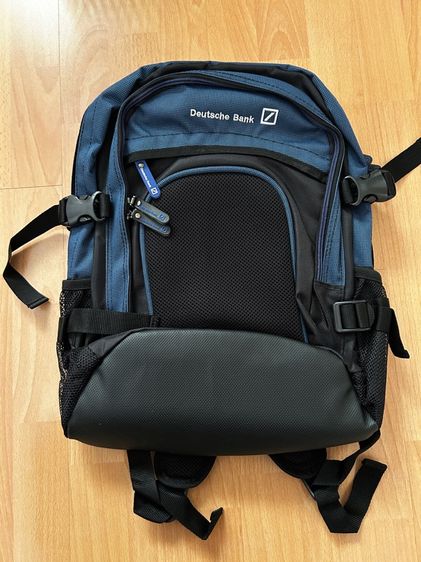 กระเป๋าเป้ ลิมิเตต แบรนด์ดอยช์แบงค์