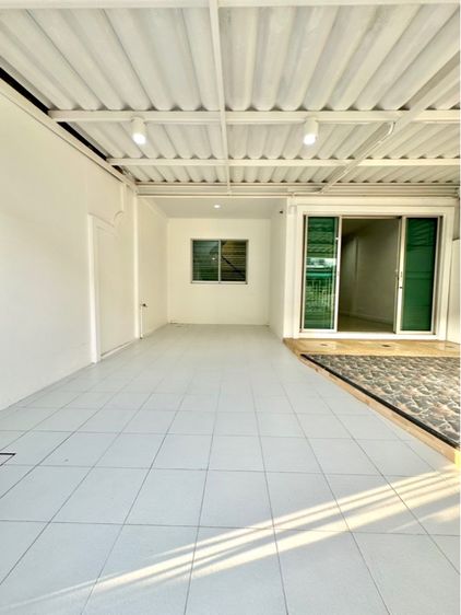 🏠ทาวน์เฮ้าส์2ชั้น สวยและคุ้มมาก 🏠น้ำไม่ท่วม พิกัด สนามบิน🚩 รูปที่ 2