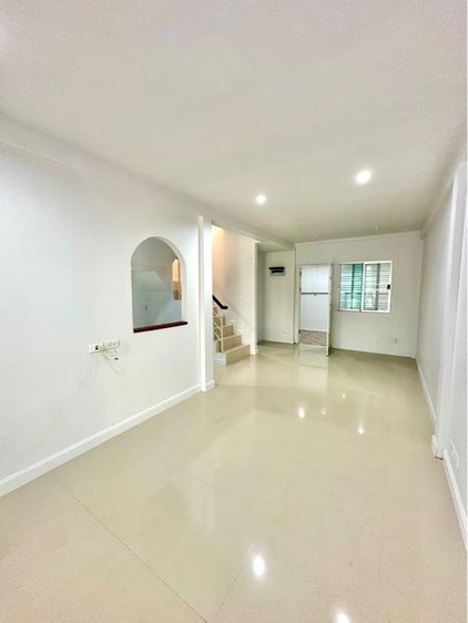 🏠ทาวน์เฮ้าส์2ชั้น สวยและคุ้มมาก 🏠น้ำไม่ท่วม พิกัด สนามบิน🚩 รูปที่ 3