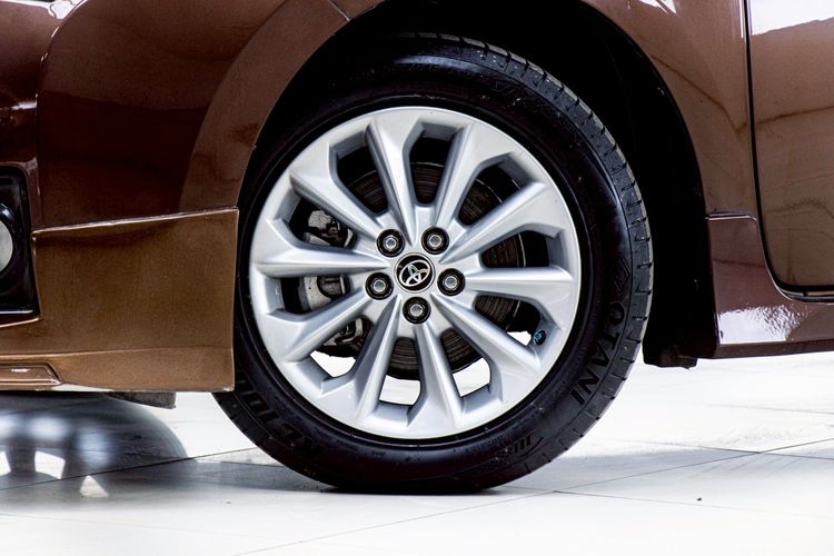 Toyota Altis 2014 1.8 Esport Sedan เบนซิน ไม่ติดแก๊ส เกียร์อัตโนมัติ น้ำตาล รูปที่ 4