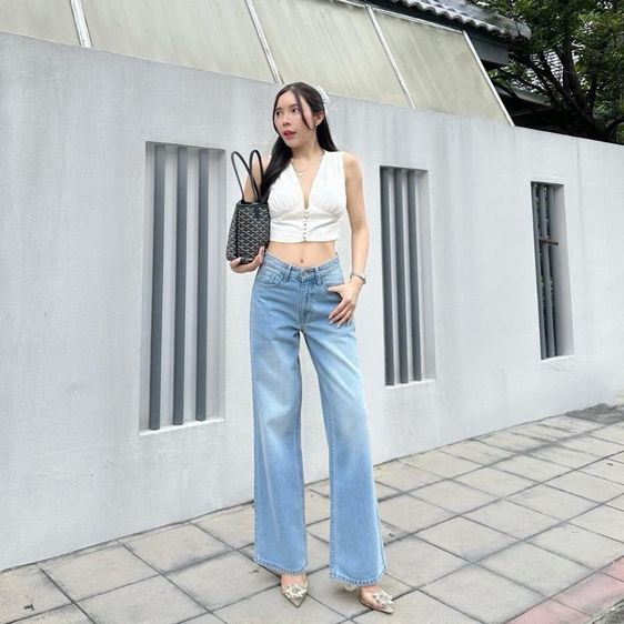 อื่นๆ L กางเกงยีนส์เอวต่ำ Sarun