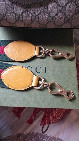 Gucci Neo Vintage GG Supreme Messenger Bag ( สภาพมือ 1 ) ใหม่มาก ซื้อขายแบบ มือ ชน มือ หรือ นัดดูสินค้า ตลิ่งชัน - ปิ่นเกล้า รูปที่ 14