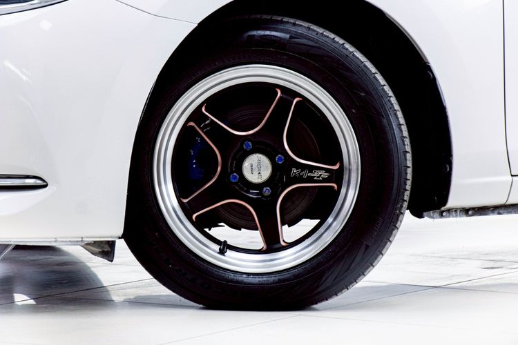 Mazda Mazda 2 2021 1.3 Skyactiv-G S Leather Sedan Sedan เบนซิน ไม่ติดแก๊ส เกียร์อัตโนมัติ ขาว รูปที่ 4