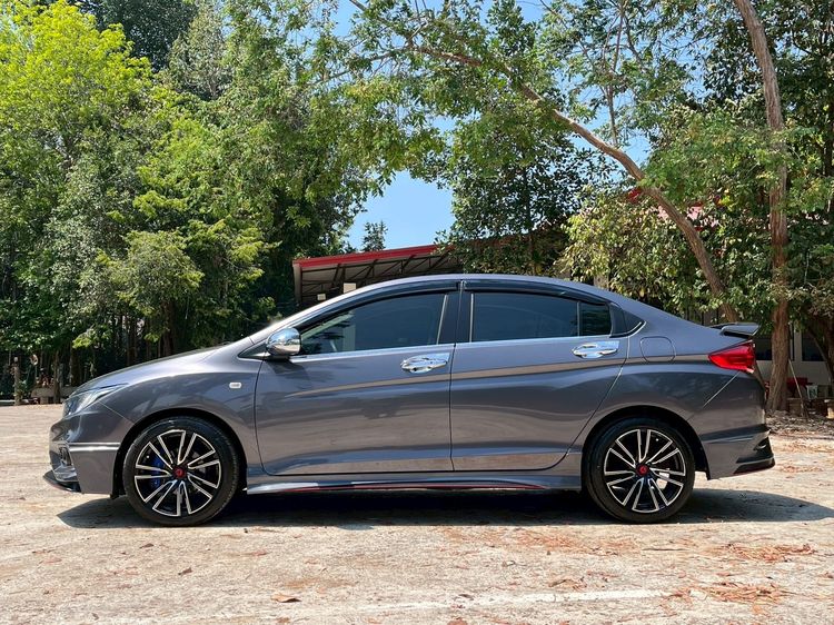Honda City 2018 1.5 V Plus i-VTEC Sedan เบนซิน ไม่ติดแก๊ส เกียร์อัตโนมัติ เทา รูปที่ 4