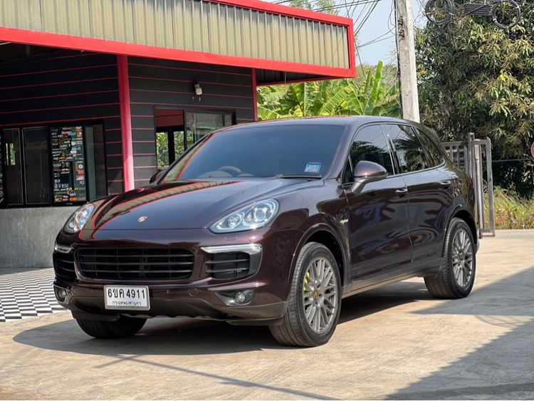 รถ Porsche Cayenne 3.0 S E-Hybrid Platinum Edition 4WD สี น้ำตาล