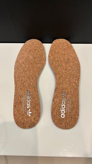 รองเท้า รูปที่ 9