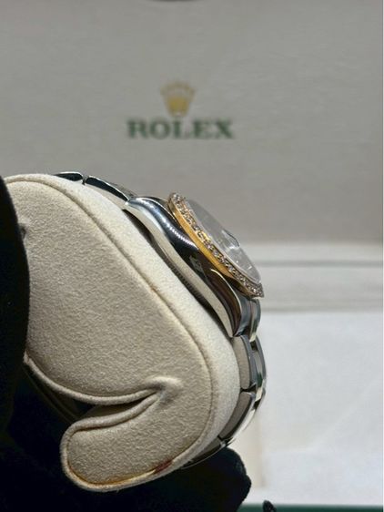 Rolex Datejust Lady 26mm – หน้าแผ่นเสียงเงิน ตัวเรือน Yellowgold รูปที่ 5