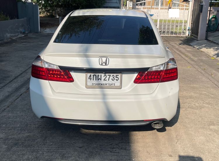 Honda Accord 2015 2.0 E i-VTEC Sedan เบนซิน ไม่ติดแก๊ส เกียร์อัตโนมัติ ขาว รูปที่ 3