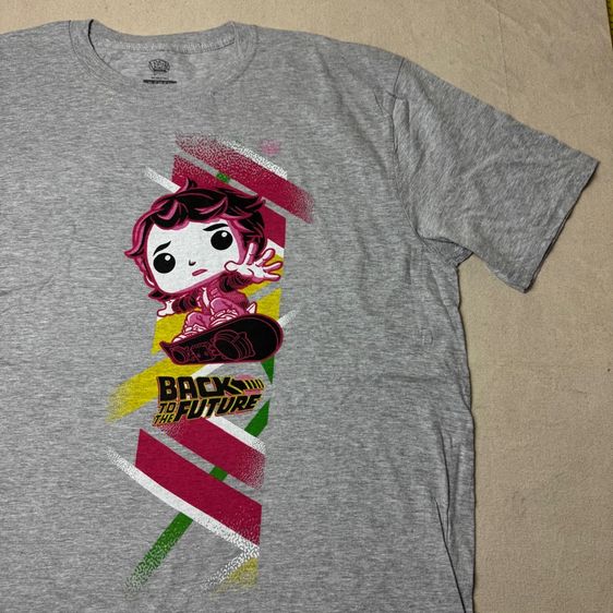 เสื้อยืด Pop x Back to the future Size XL 