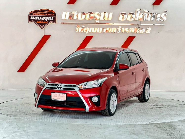 Toyota Yaris 2014 1.2 E Sedan เบนซิน ไม่ติดแก๊ส เกียร์อัตโนมัติ แดง