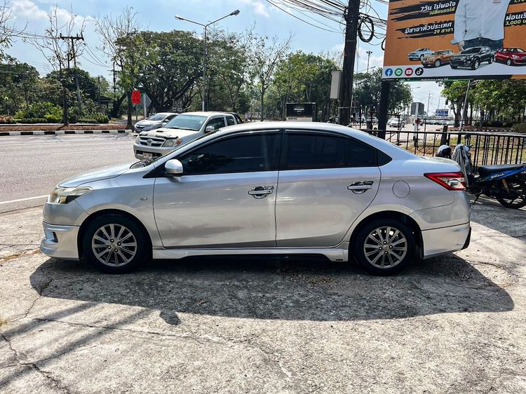 Toyota Vios 2014 1.5 E Sedan เบนซิน ไม่ติดแก๊ส เกียร์อัตโนมัติ บรอนซ์เงิน รูปที่ 4