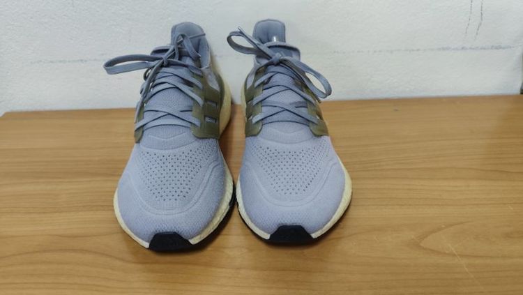 Adidas Ultra Boost 42.5 27.0 แท้ มือสอง รูปที่ 6