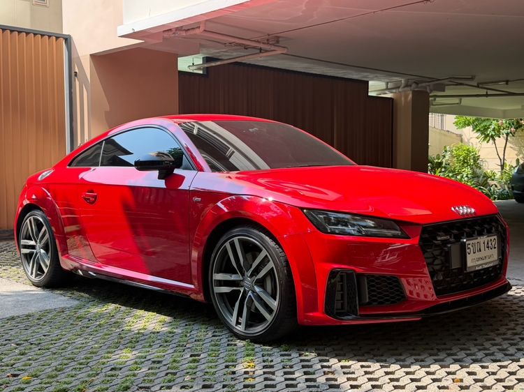 รถ Audi Audi TT  2.0 Quattro 4WD สี แดง