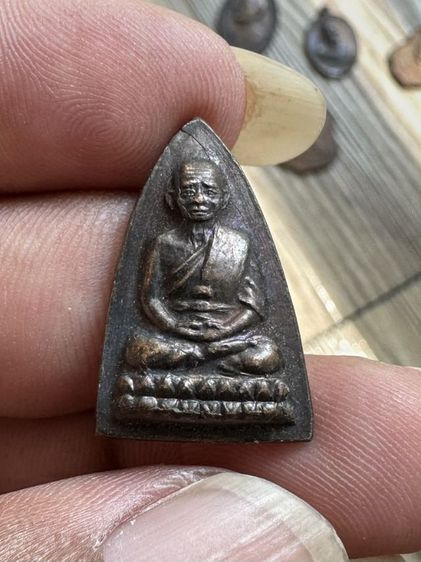 พระกลีบบัวหลวงปู่ทวด ร.ศ.200