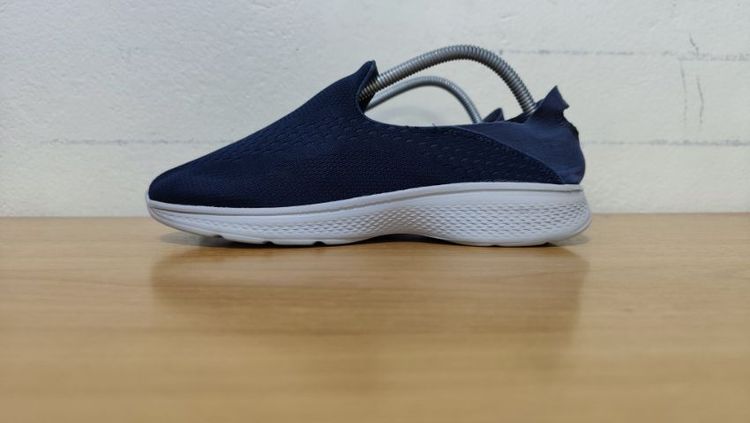 SKECHERS Gowalk 4. 41.0 26.0 แท้ มือสอง รูปที่ 2