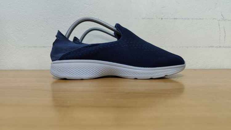 SKECHERS Gowalk 4. 41.0 26.0 แท้ มือสอง รูปที่ 3