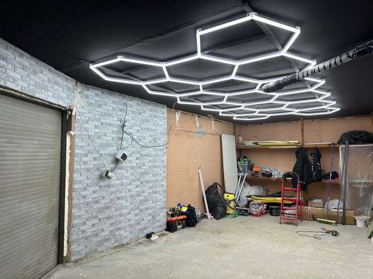 ไฟ LED ร้านล้างรถ Honeycomb, Square โมดูลาร์ Car Wash ไฟแต่งร้านดีเทลลิ่ง ปรับแบบได้ รูปที่ 3