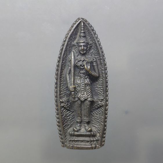 พระสยามเทวาธิราช เหรียญหล่อ แบบนูนสูง หลัง นวม. ยันต์เจ้าคุณนรฯ (หลวงปู่โต๊ะ ปลุกเสก หลวงปู่ทิม วัดละหารไร่อธิฐานจิต พ.ศ.2515