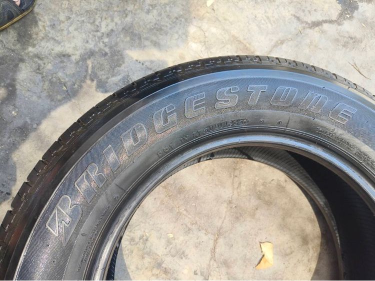 ยาง Bridgestone  HT 265 60 18 ปี 25 ชุดละ 8,000 บาทครับ รูปที่ 9