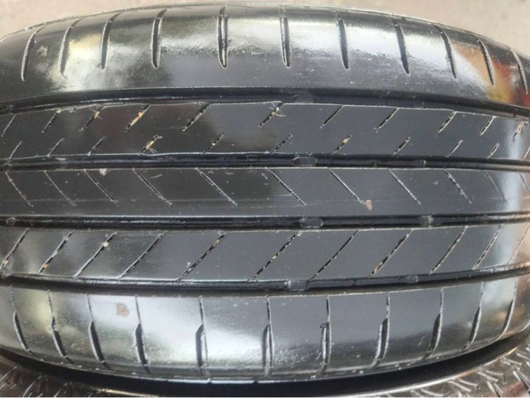 ยาง Bridgestone ALENZA 215 60 17 ปี 25 ชุดละ 5,000 บาทครับ รูปที่ 5