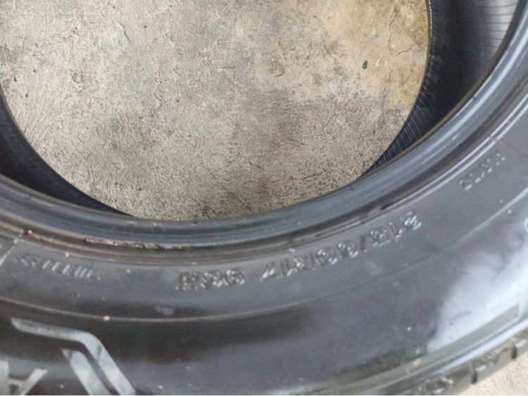 ยาง Bridgestone ALENZA 215 60 17 ปี 25 ชุดละ 5,000 บาทครับ รูปที่ 13