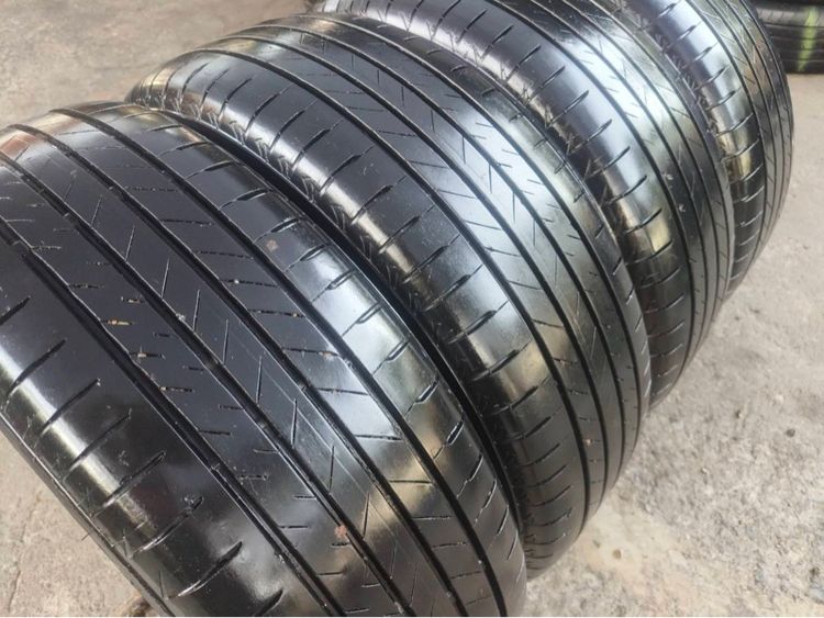 ยาง Bridgestone ALENZA 215 60 17 ปี 25 ชุดละ 5,000 บาทครับ รูปที่ 2