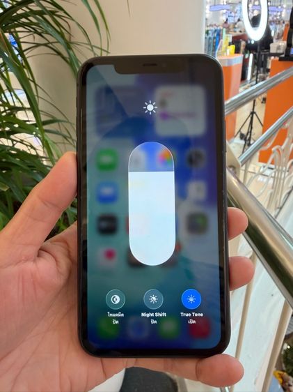 iphone 11 64g รูปที่ 2